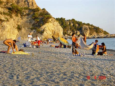 nudist beach nerja|Cantarriján Beach